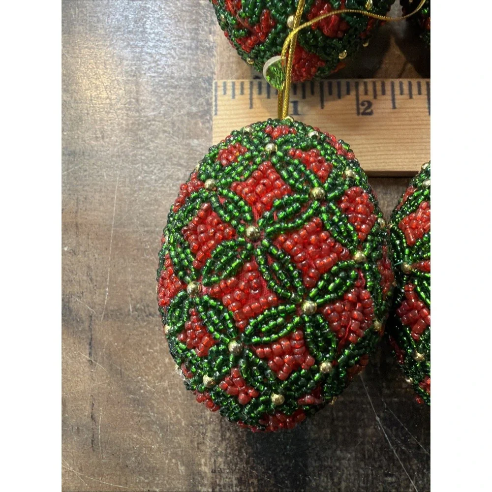 Lot 4 Vtg Hand Beaded Seed Bead Egg Christmas Tree Ornaments Red Green Geometric